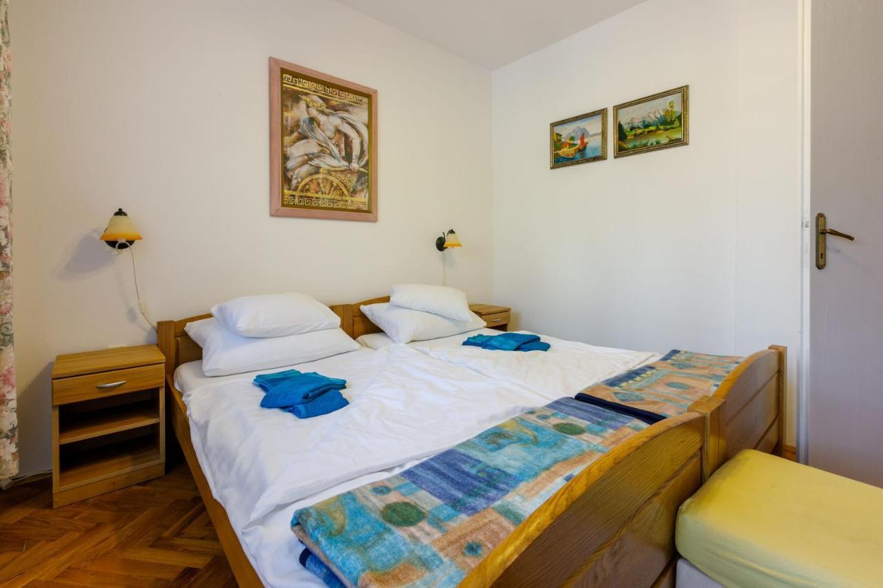 Apartments Villa 7 Цриквениця Екстер'єр фото
