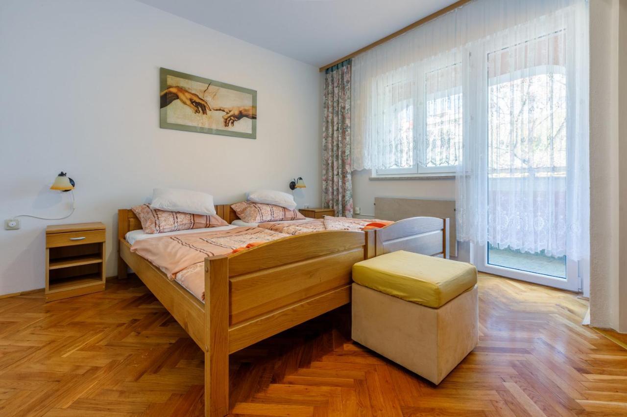 Apartments Villa 7 Цриквениця Екстер'єр фото