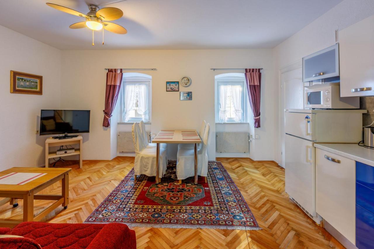 Apartments Villa 7 Цриквениця Екстер'єр фото